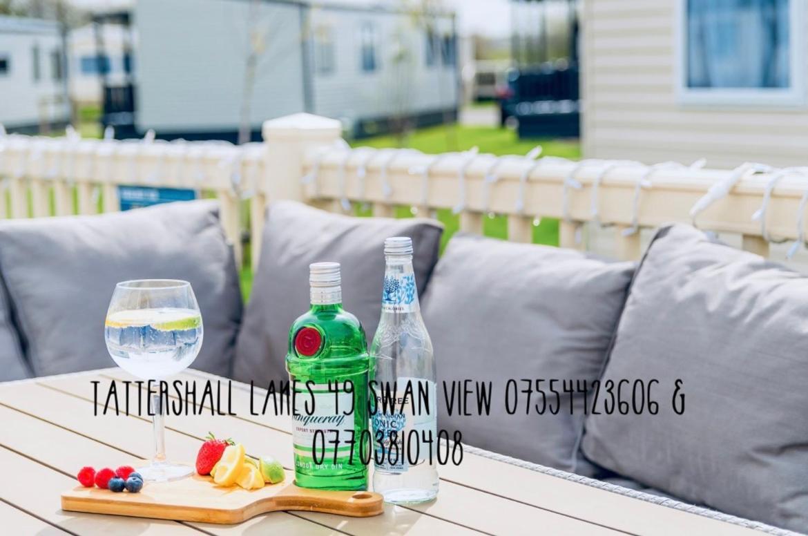 Swan View Retreats # Hottub # Egg Chair # Bbq & Bikes Included 8 Berth Tattershall Exterior photo