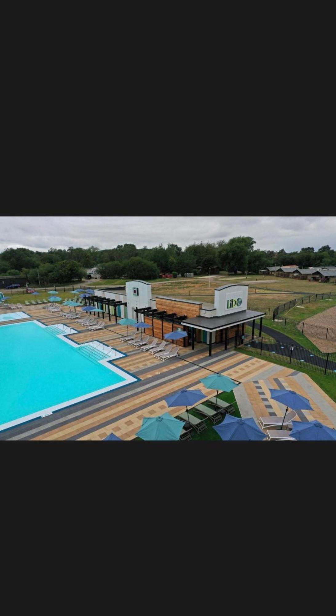 Swan View Retreats # Hottub # Egg Chair # Bbq & Bikes Included 8 Berth Tattershall Exterior photo